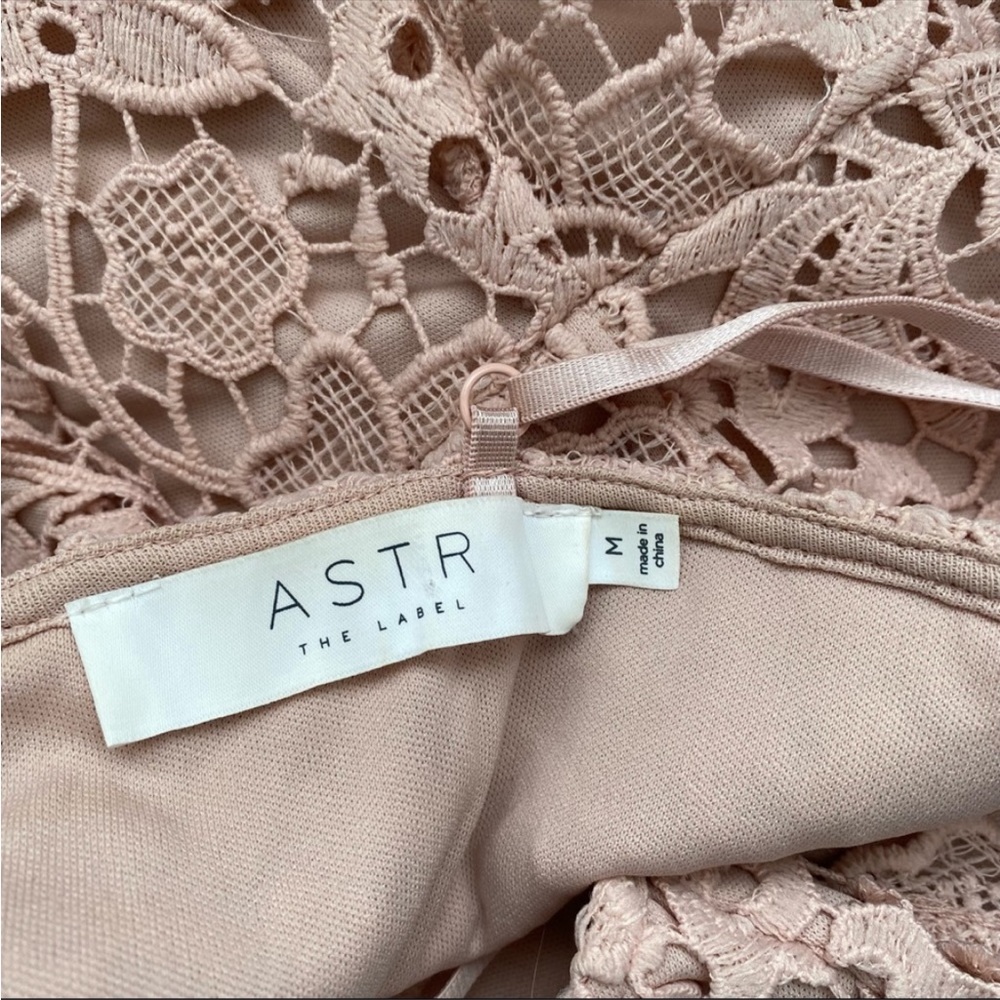 ASTR || Lace A-Line Midi Dress Blush Pink Medium - Picture 5 of 7